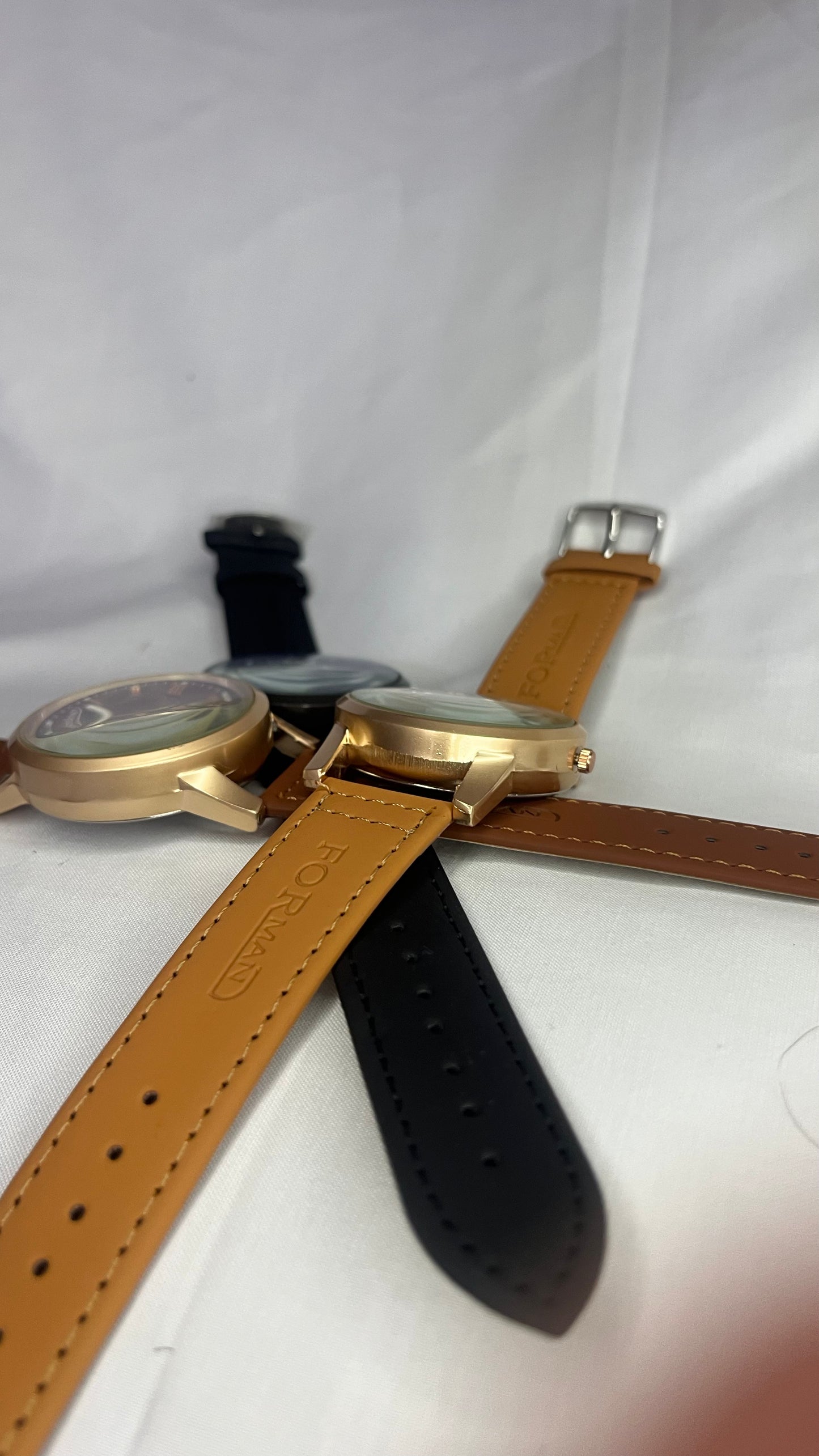 Forman Time premium Lrather Watch